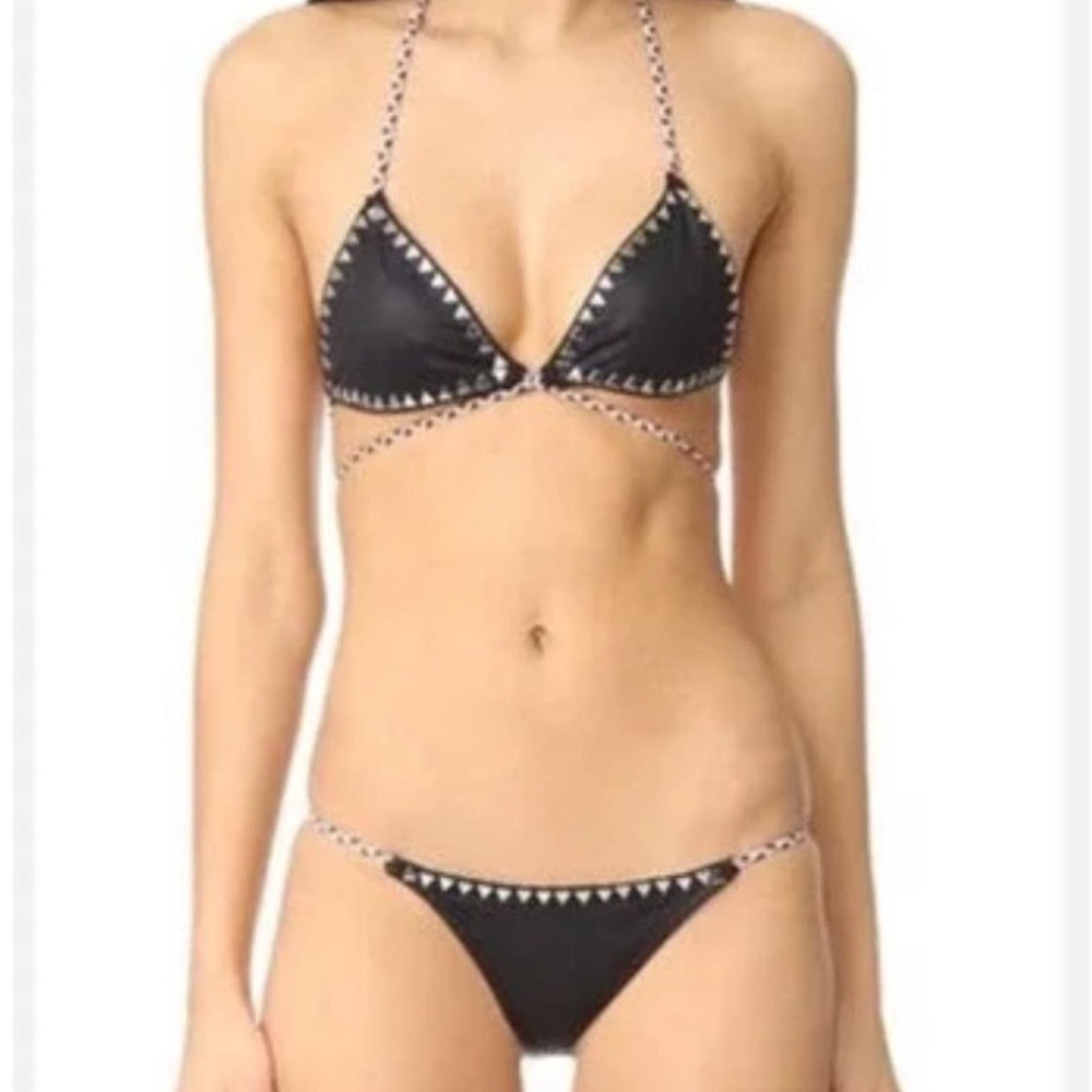Elegant Black Triangle Bikini with White Accents